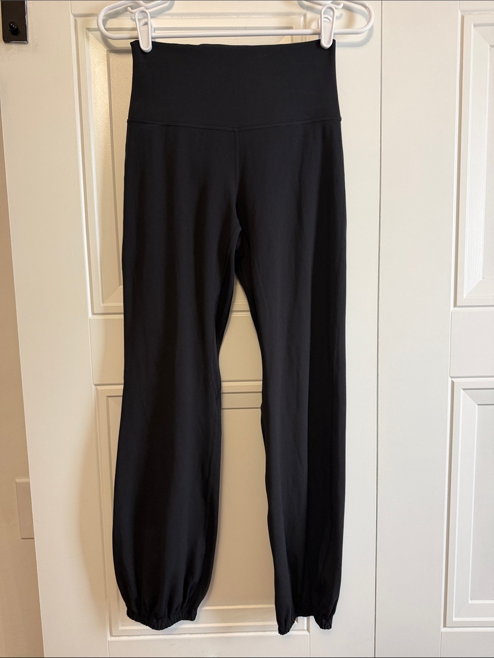 Lululemon Women’s Black High-Waist Active Jogger Bottoms